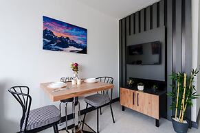 Mrt Suites Lara