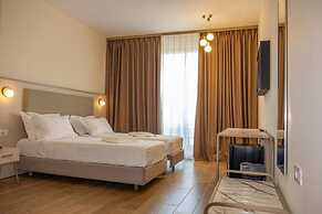 FLLAD RESORT & SPA