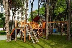 FLLAD RESORT & SPA