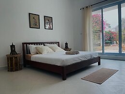 Salithyna villa