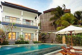 Utama Villas Beach Front Candidasa