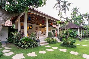 Utama Villas Beach Front Candidasa