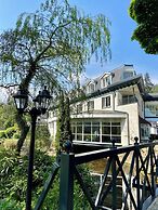 The Glendalough Hotel