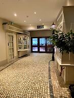 The Glendalough Hotel