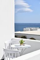Ammos Luxury Rooms & Home