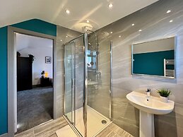 Curzon House 1