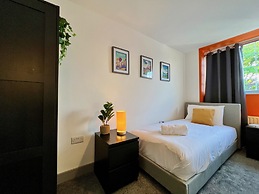 Curzon House 1