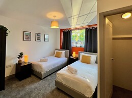 Curzon House 1