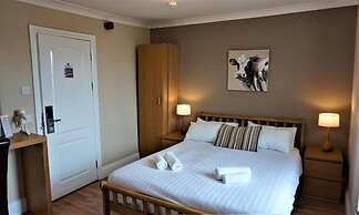 Rooms at The Angel