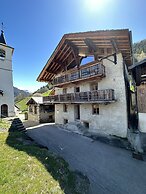 Chalet Violettes