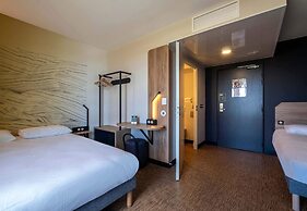 B&B HOTEL Saintes