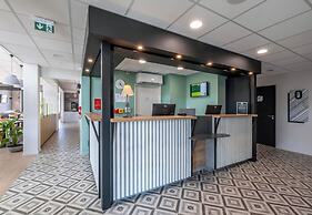 B&B HOTEL Saintes