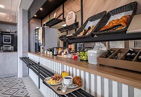 B&B HOTEL Saintes