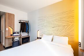 B&B HOTEL Saintes