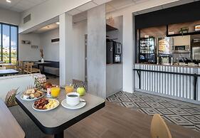 B&B HOTEL Saintes