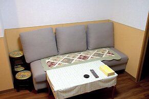 Ueno House VIP