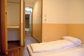 Ueno House VIP