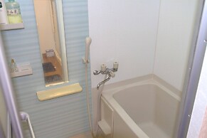 Ueno House VIP
