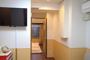 Ueno House VIP