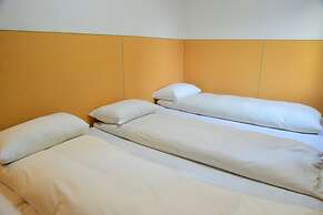 Ueno House VIP