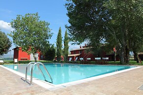 Apartment in Umbria With Pool & BBQ