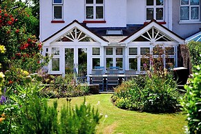 Just Stay Wales - Highmead House