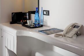 Tatakis Design Hotel, Fira