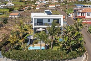 Pool, Garden and sea View - Villa Hibiscus