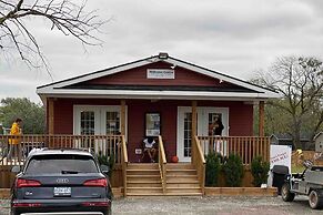 Falcon Cottages