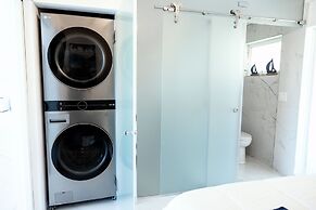 Dolphin Suites