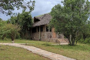 Orngatuny Mara King Camp