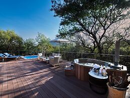 Babohi at Qwabi Private Game Reserve
