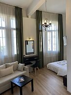 HOTEL ILISIA
