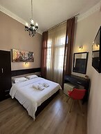 HOTEL ILISIA