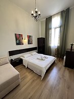HOTEL ILISIA