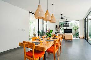 Villa Bunga Lily