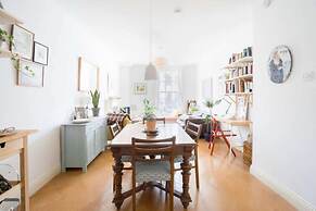 Bright & Stylish 1BD Flat - Temple Bar