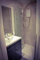 Warren st Apt