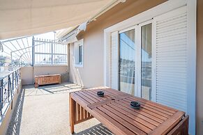 Duplex Penthouse with Sauna & Acropolis View