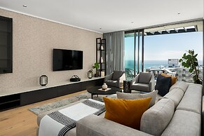 Cosmopolitan 801
