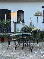 Backadal Gård B&B