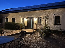 Backadal Gård B&B