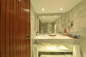 Peshawar Serena Hotel