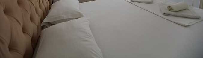 Islands View Hotel