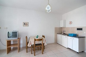 Apartments Boguvila - Studio With Terrace -