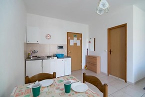 Apartments Boguvila - Studio With Terrace -