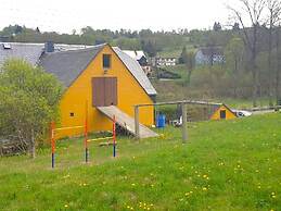 Ferienhaus in Barenstein bei Grunen Hugeln