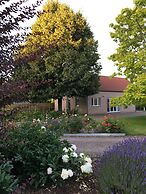 Charming Holiday Home in Bassenge With Garage
