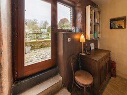 Tranquil Home in Tinlot