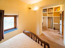 Tranquil Home in Tinlot